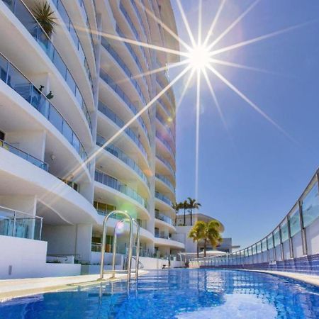 Sensational Ocean View 2 Bedroom Apartment Maroochydore Bagian luar foto