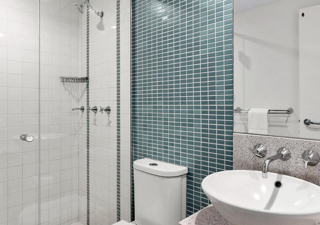 Sensational Ocean View 2 Bedroom Apartment Maroochydore Bagian luar foto